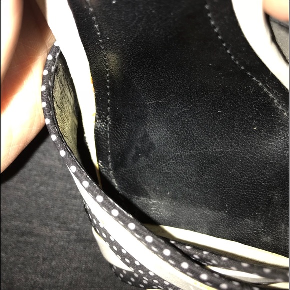 Jessica Simpson heels - Picture 3 of 4